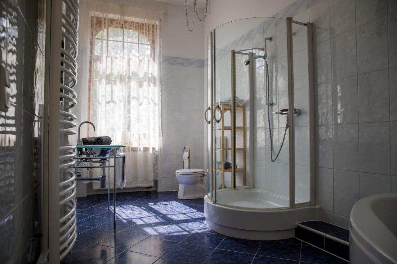Gruene Villa Wellness & Spa باد كروزناش المظهر الخارجي الصورة